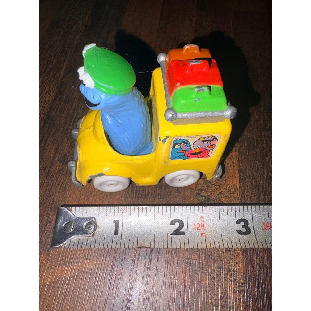 Vtg‎ 1983 Playskool Sesame Street Cookie Monster Driving Taxi Diecast Car Rare